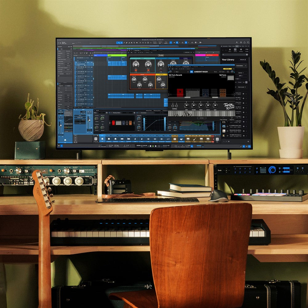 Fender Studio Pro