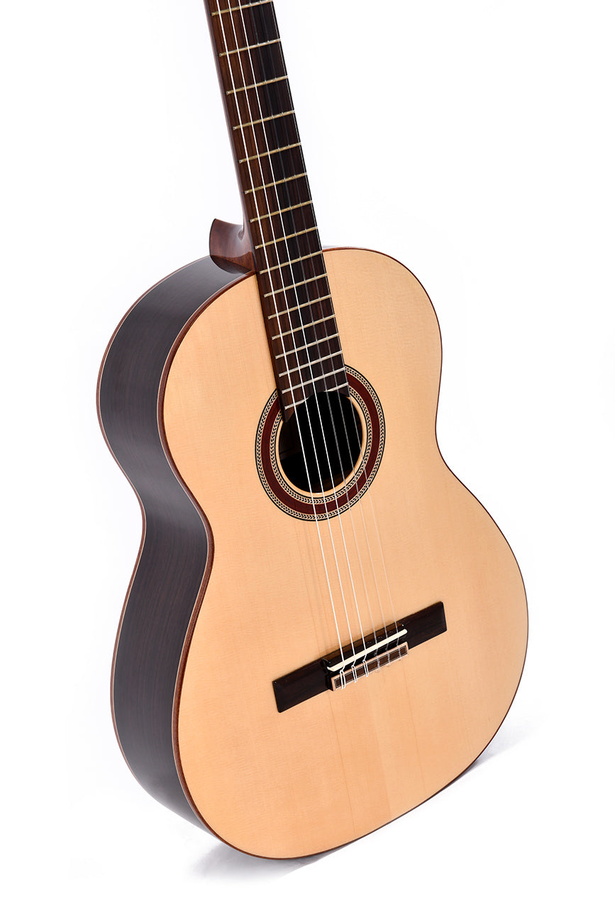 Solid sitkagran och rosewood