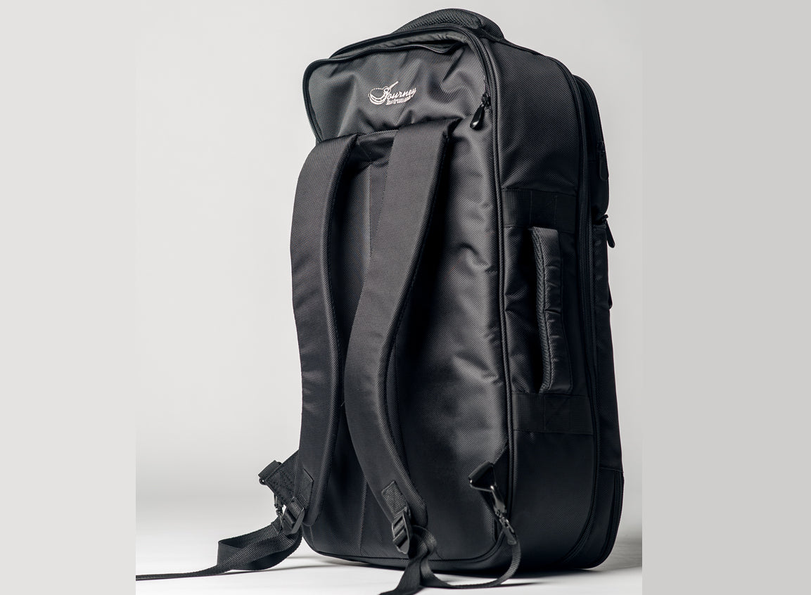Journey Instruments OC520 Overhead – Klassisk resegitarr i massiv gran och mahogny