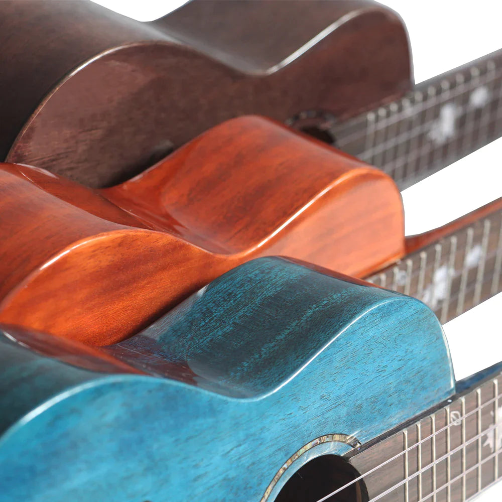 Färgrik solid mahogny – Konsertukulele