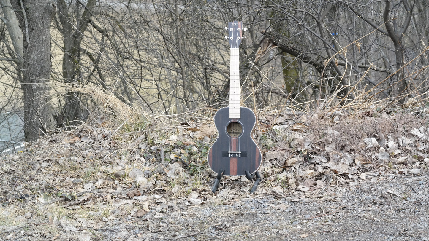 Roos Ebony - Tenorukulele