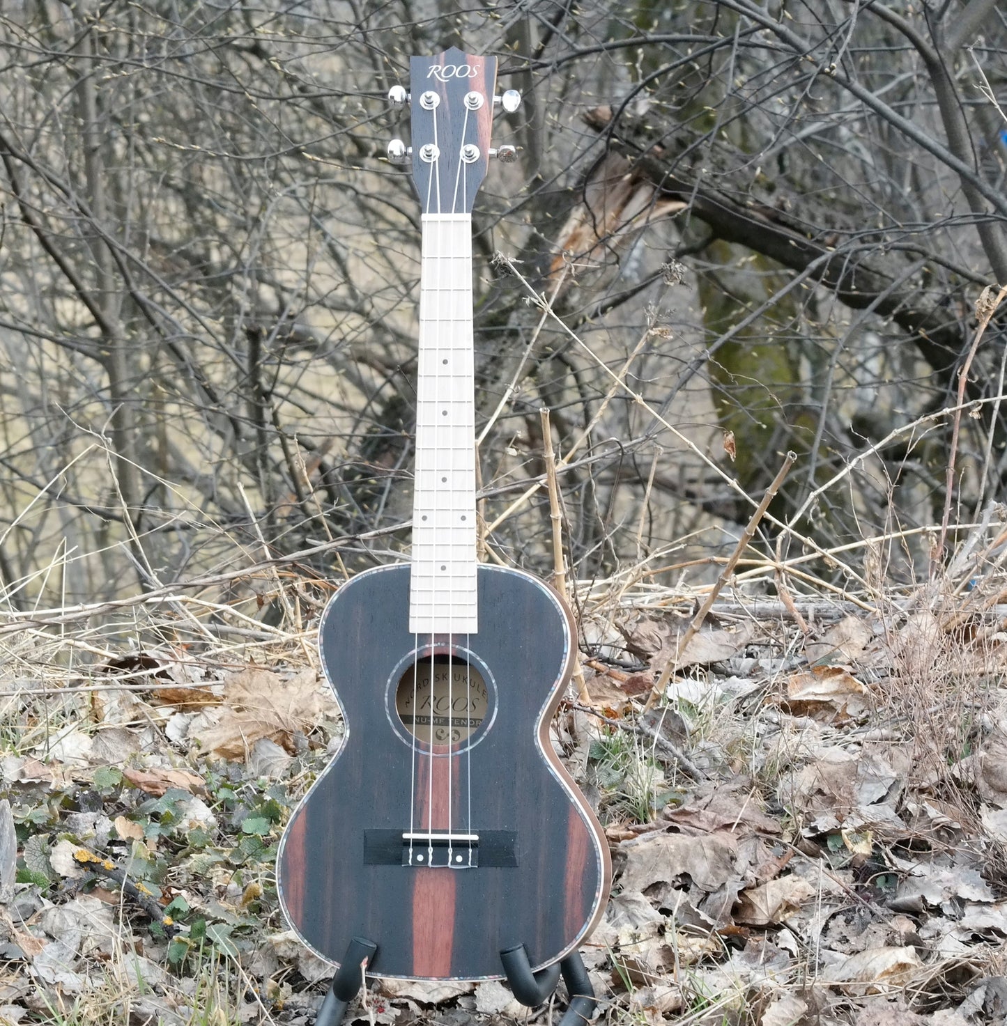 Roos Ebony - Tenorukulele