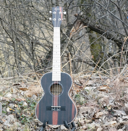 Roos Ebony - Tenorukulele