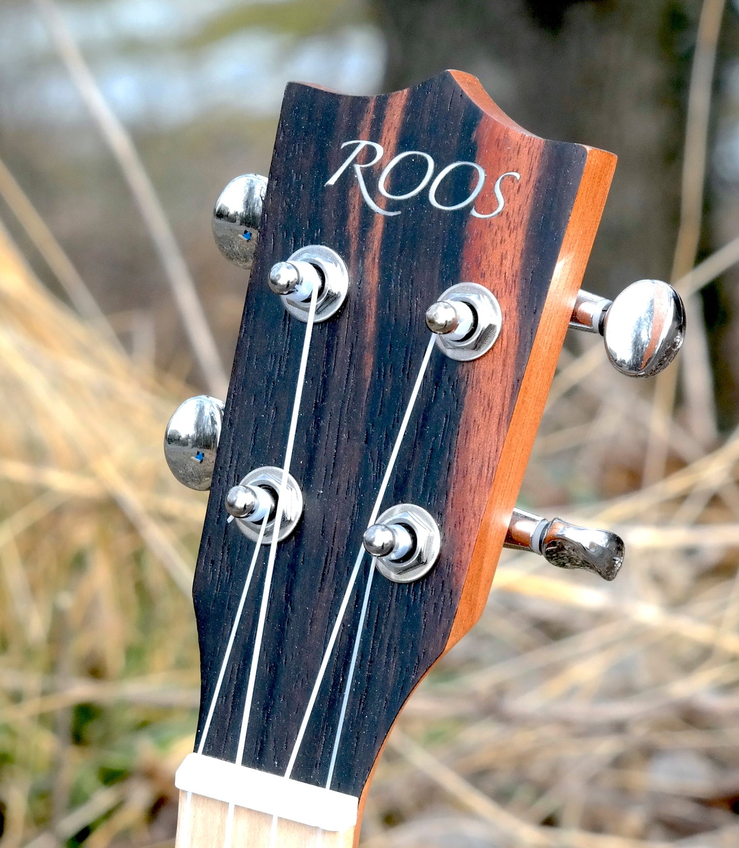 Roos Ebony - Tenorukulele